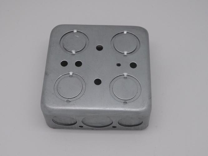 52171金属接线盒&dagger;产品展示配件2颗螺丝产地浙江嘉兴原材料镀锌板